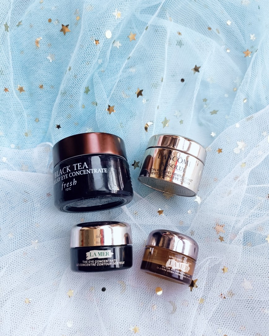 眼部保养是可以只用眼霜即可，但是我个人很喜欢搭配眼精华来用，