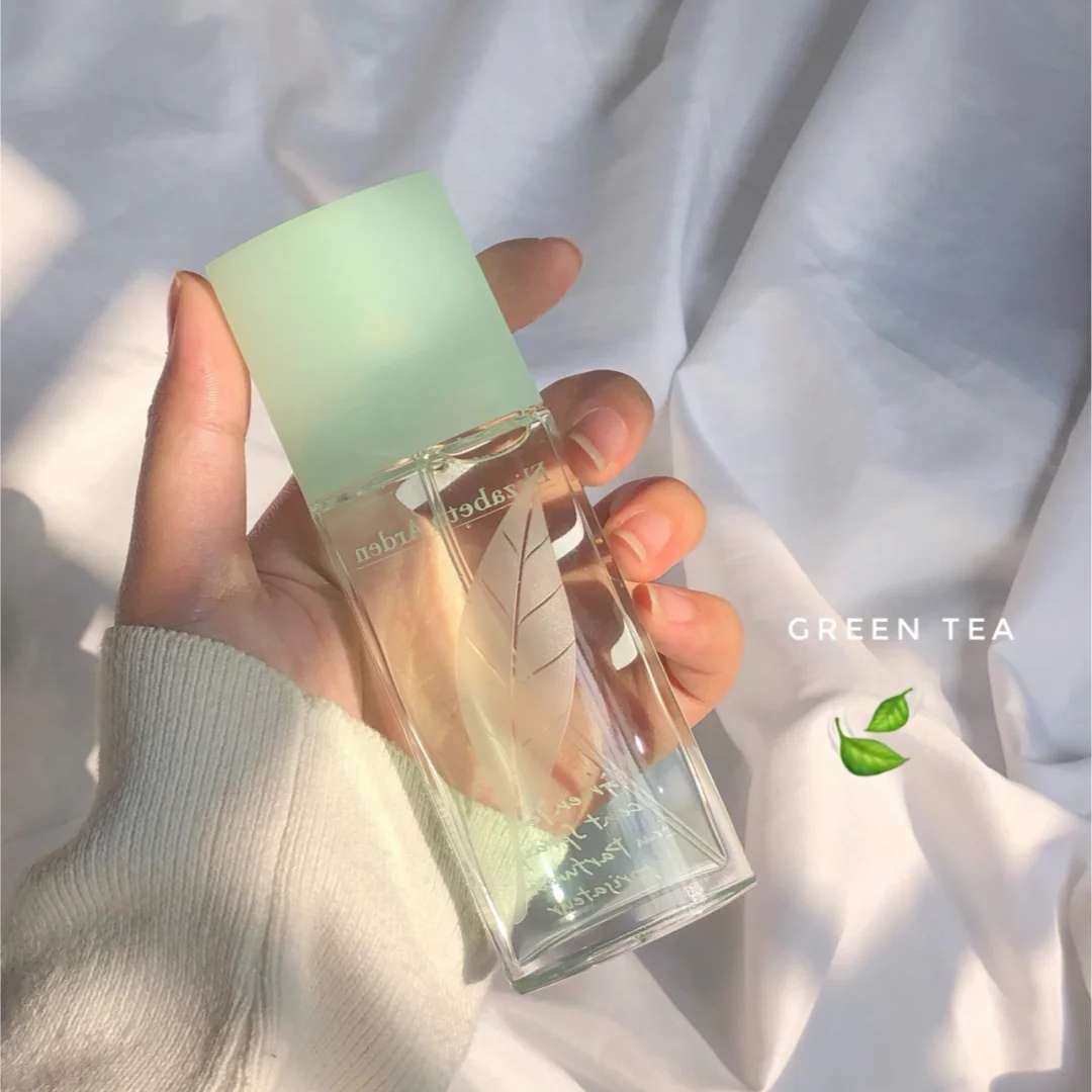 以前还不知道海淘的时候，偶尔路过商场的伊丽莎白雅顿专柜，总觉