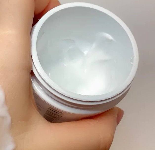 ✨科颜氏的金盏花水我不是很喜欢，不过跟它同系列的科颜氏金盏花