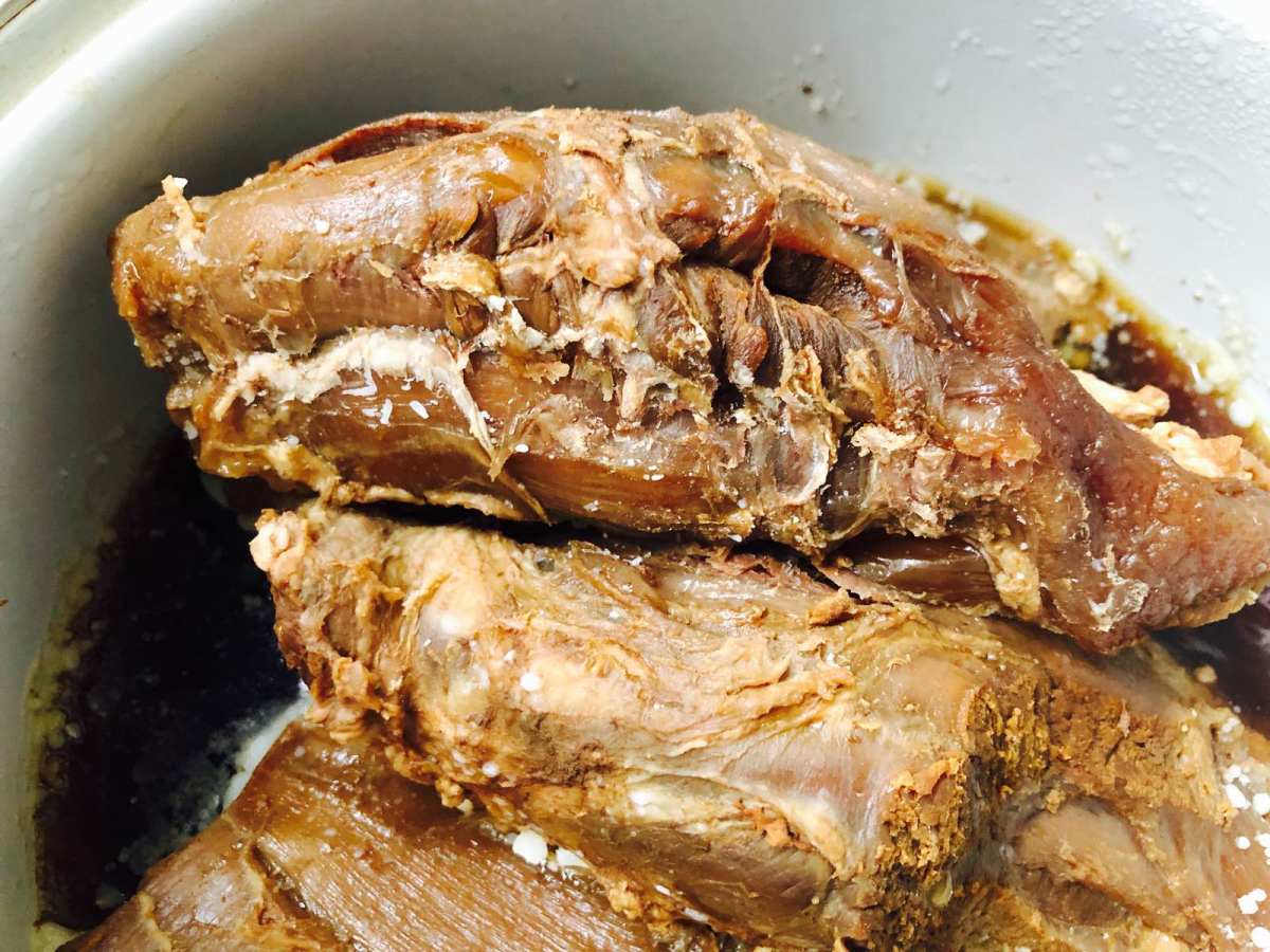 因为过年还要去搬砖，想着过年期间关门休息的多，所以自己带饭是