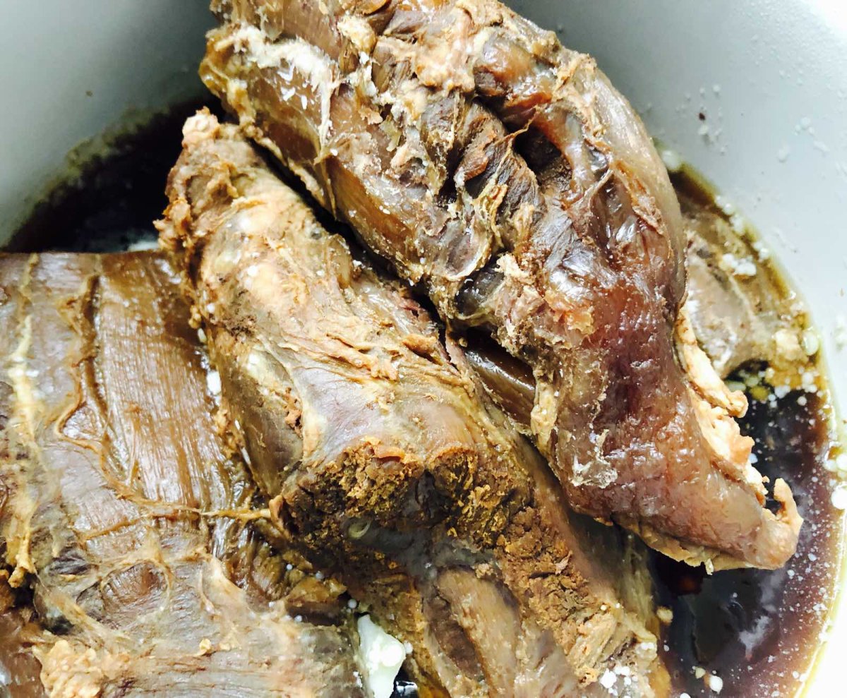 因为过年还要去搬砖，想着过年期间关门休息的多，所以自己带饭是