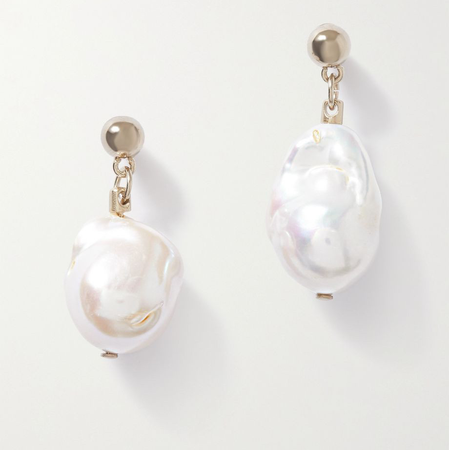 📯chole家优雅知性的气质款珍珠耳环很不错  🎊这几年