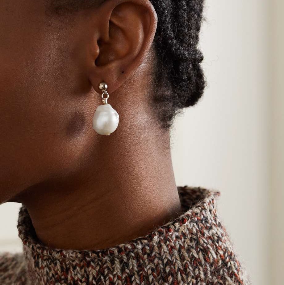 📯chole家优雅知性的气质款珍珠耳环很不错  🎊这几年