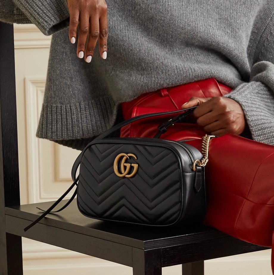 👜 GUCCI Marmont Camera 绗缝皮革迷你