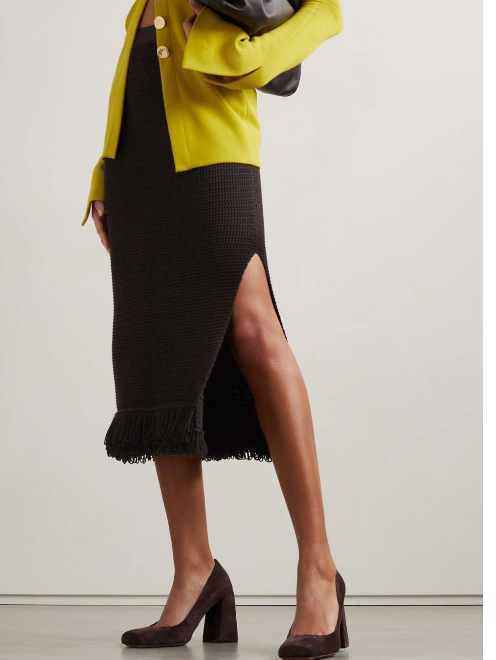 💙今年几乎各大品牌都加入了方头鞋的大军，各界时尚人士也都踩