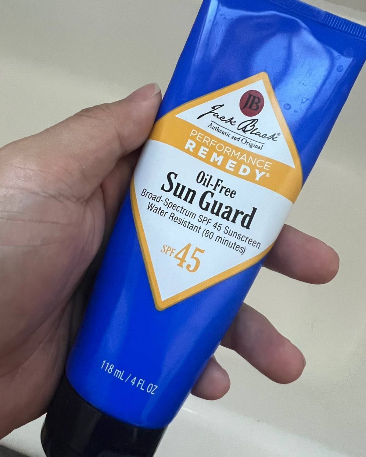 jack black是之前意外发现的好货，spf45的4oz