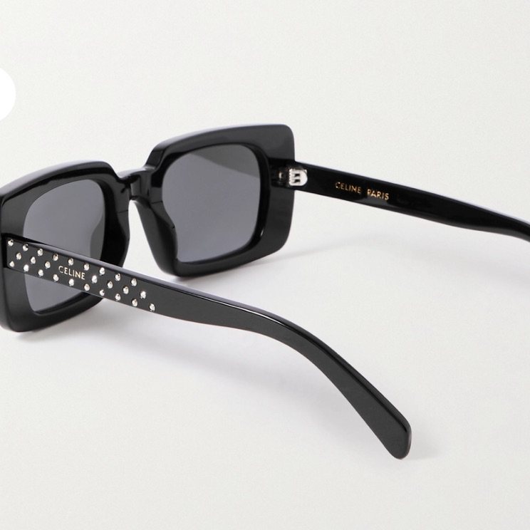 ❤️Hedi Slimane掌舵CELINE后成功结合了时装