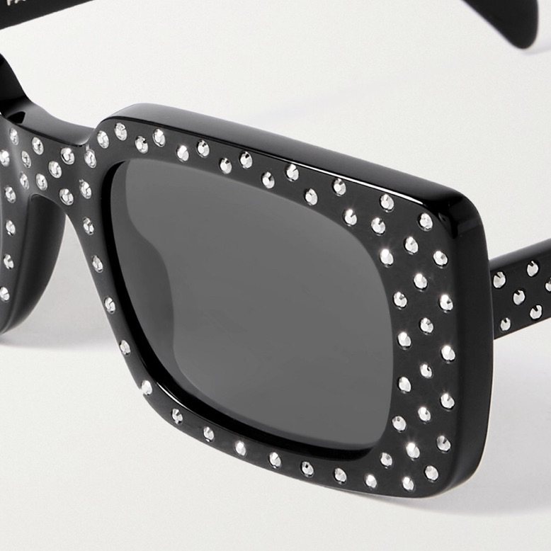 ❤️Hedi Slimane掌舵CELINE后成功结合了时装