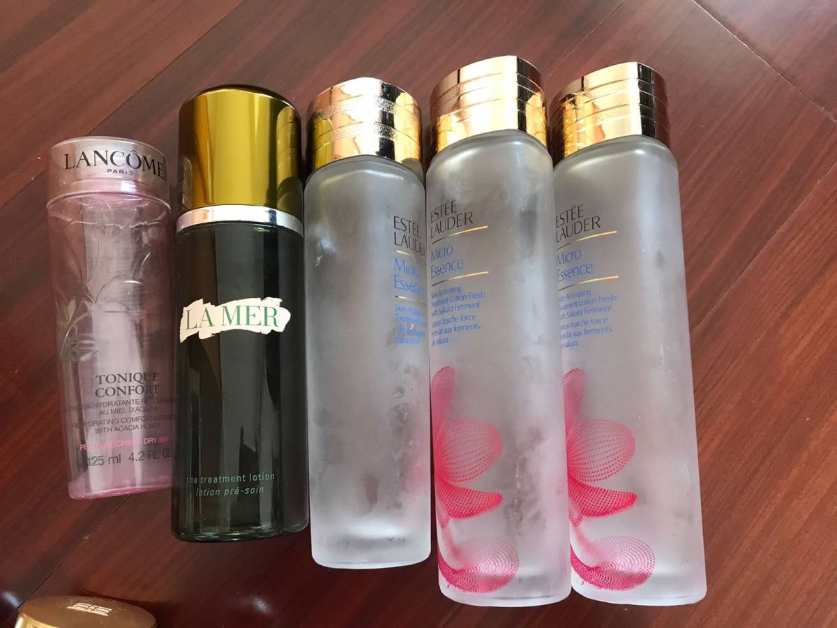 先交代肤质：本人油皮，目前慢慢成了混油，年轻时长痘，痘印比较