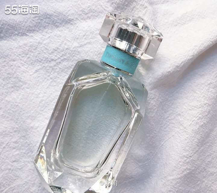 ☁️听这名字就觉得他肯定是一款特别漂亮的香水吧，没错，这款香