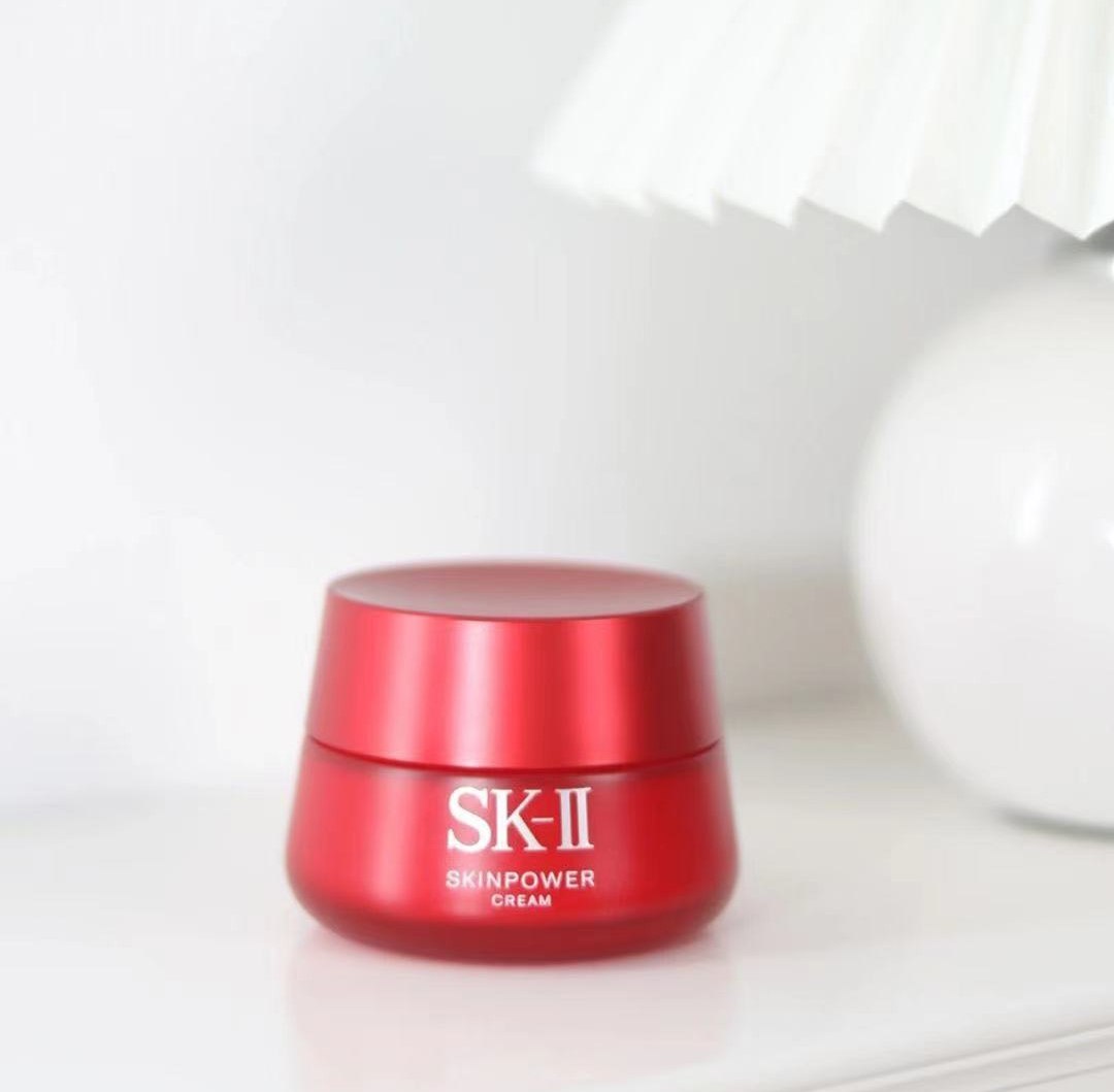 Sk2的大红瓶面霜和Ampleur小红罐面霜都是我用过的面霜