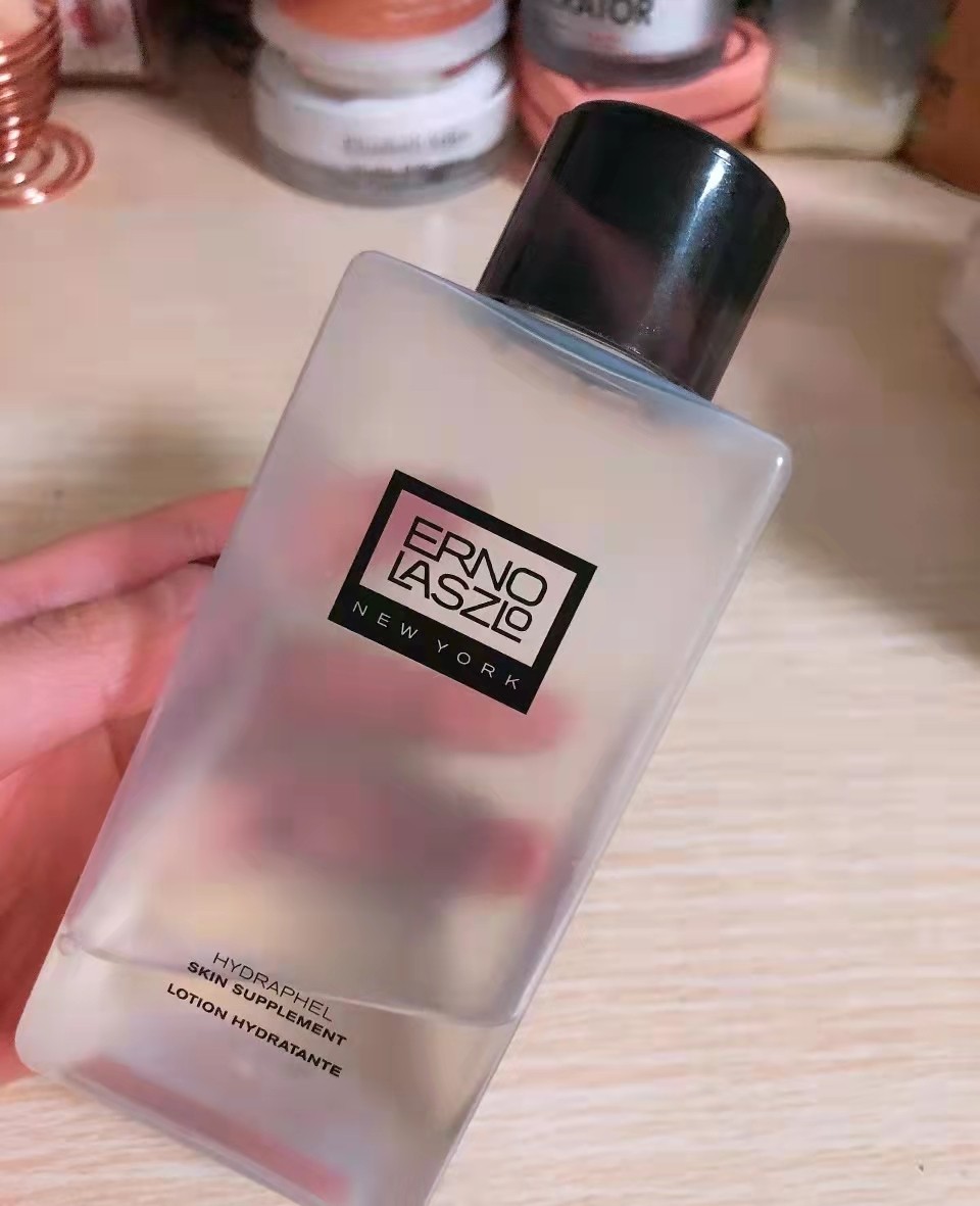 奥伦纳素蛋白水，一瓶的容量是200ml 现在LF CN 精选