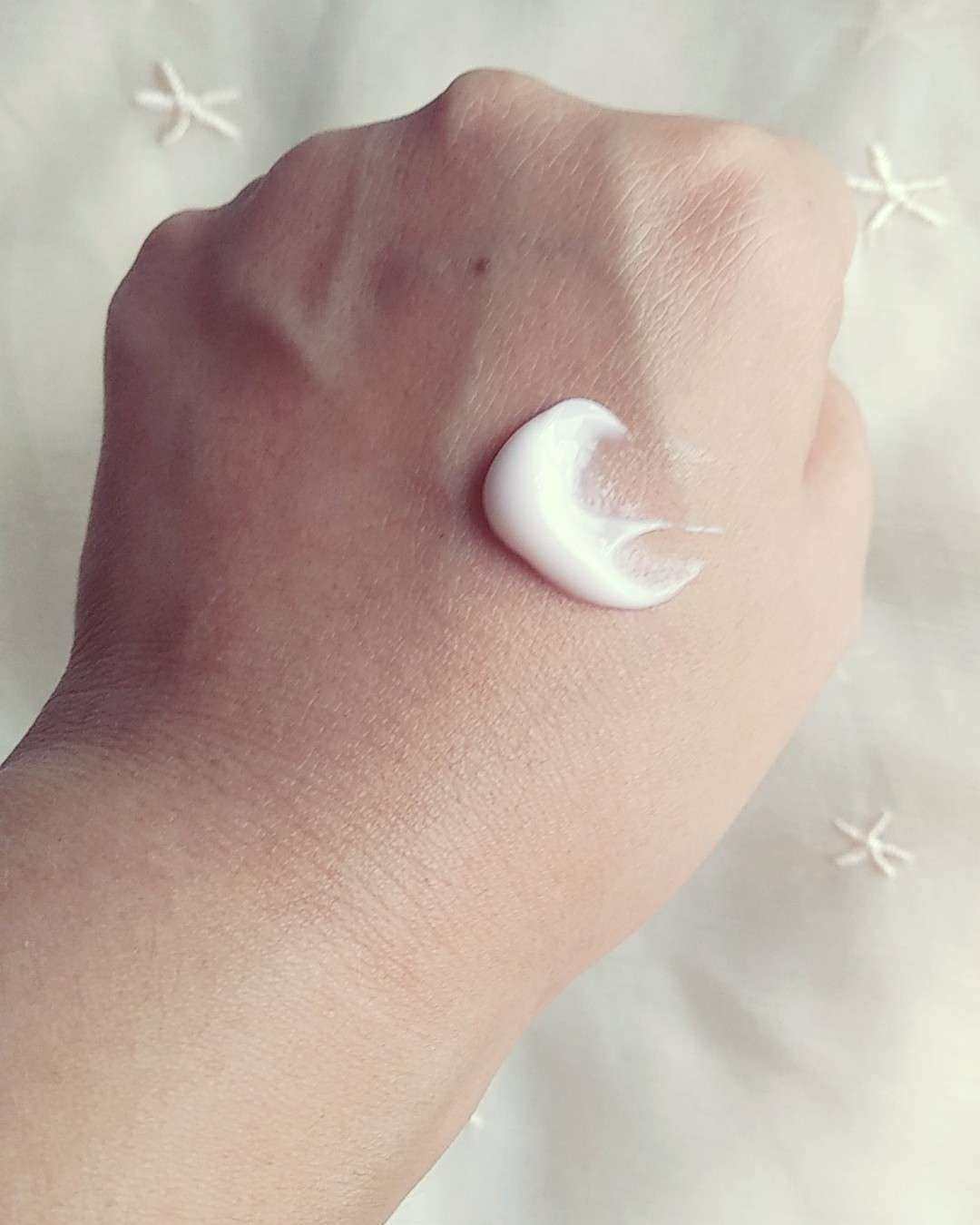 这是我多年前在LF购买的美妆盒子里面用到的冷门好物，avan