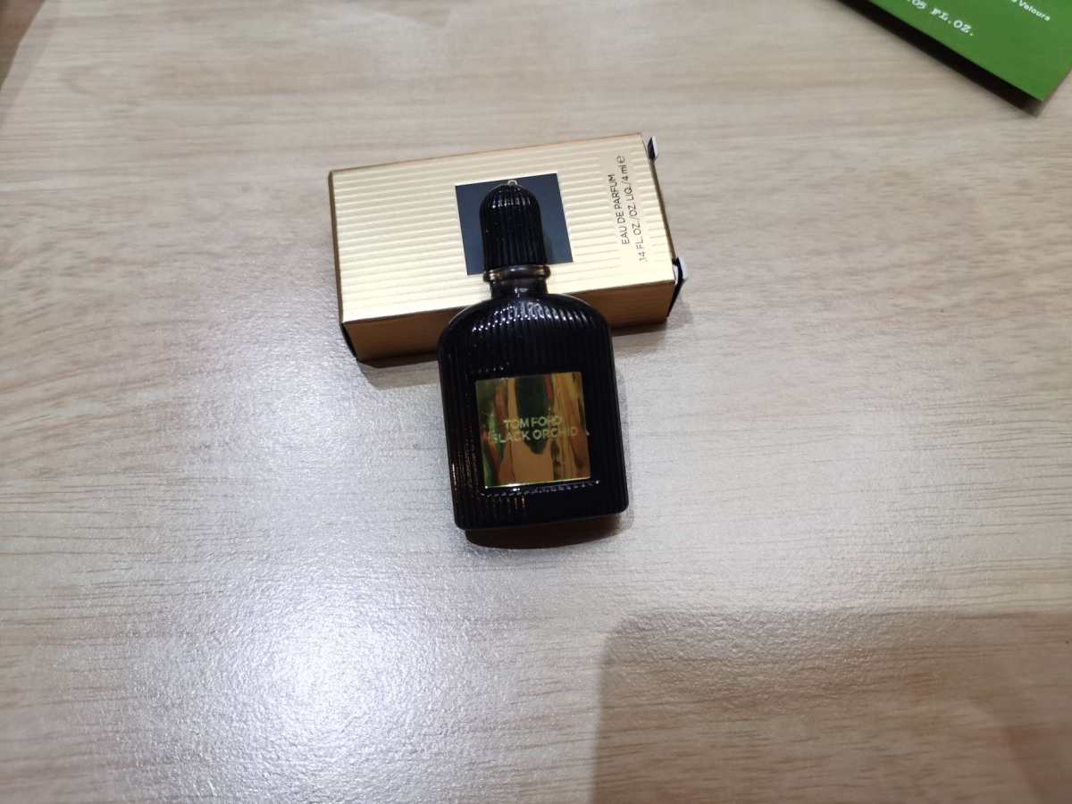 ✅Tom Ford Black Orchid是一款古典华丽的