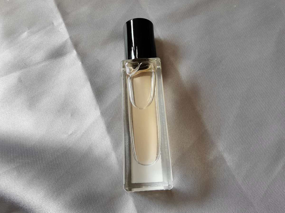 ✅不参加这个活动的时候，我都不知道我还有这个香水，打开用了一