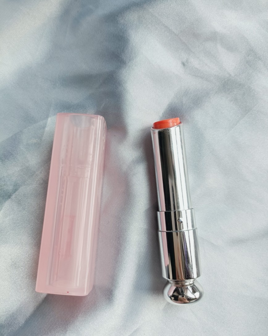众所周知彩妆是最难空瓶的单品，虽然只有一张脸，但是我们可以拥
