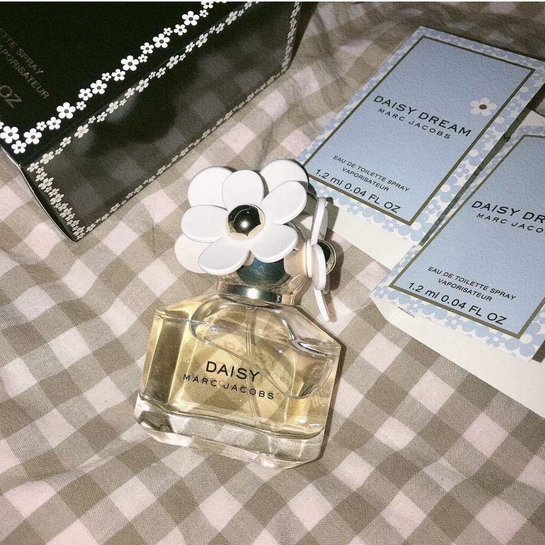 分享之前爱不释手的一款宝藏香水——Marc Jacobs莫杰