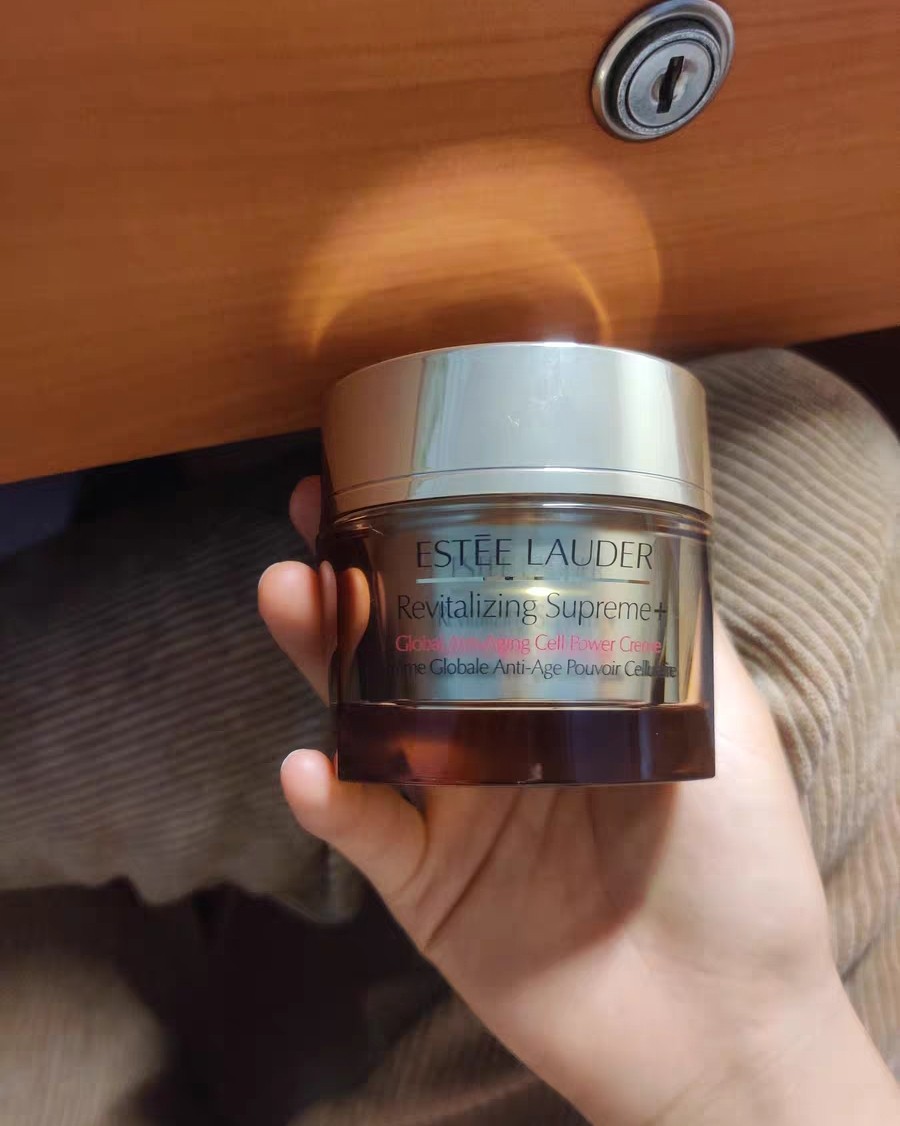 🎁可乐送转运的包裹开箱啦……  👉🏻这款面霜不知道回购