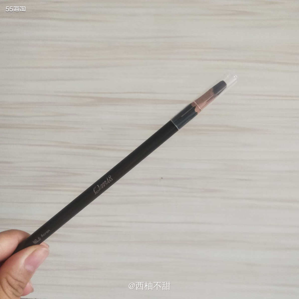 ✨偶然发现的qm18眉笔，买来试了试，还挺好用的，只不过就是