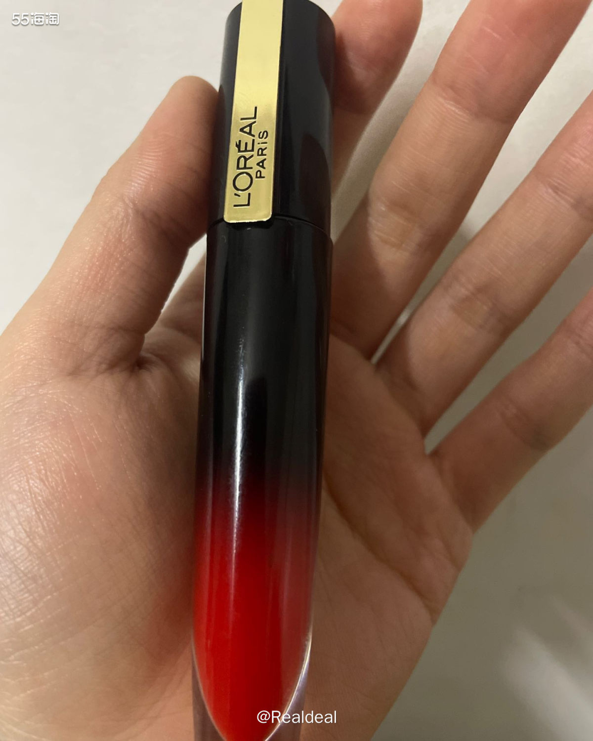 本来对这支唇釉并没有抱什么希望，毕竟是打折凑单买来的，而且在
