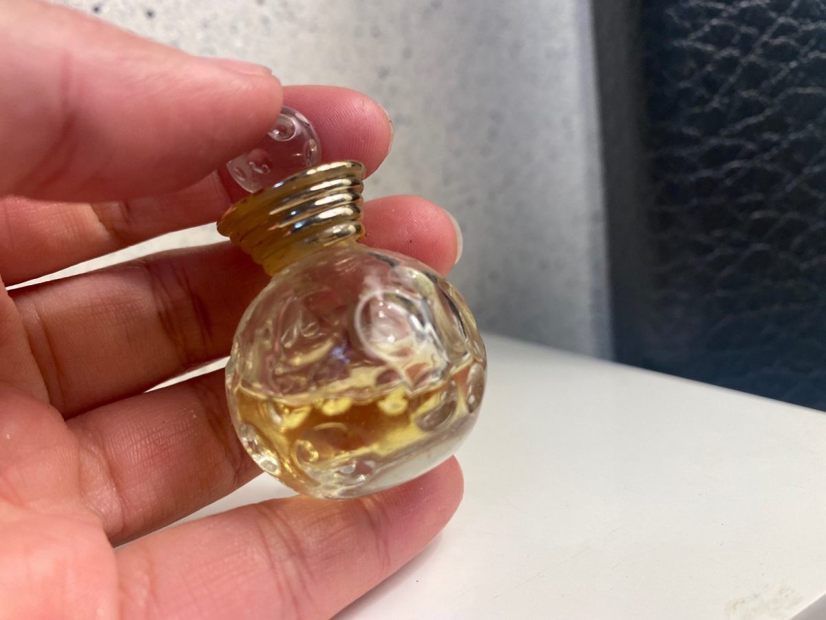 💭 迪奥快乐之源女士淡香水，一款已经停产的木质香调  ✨D