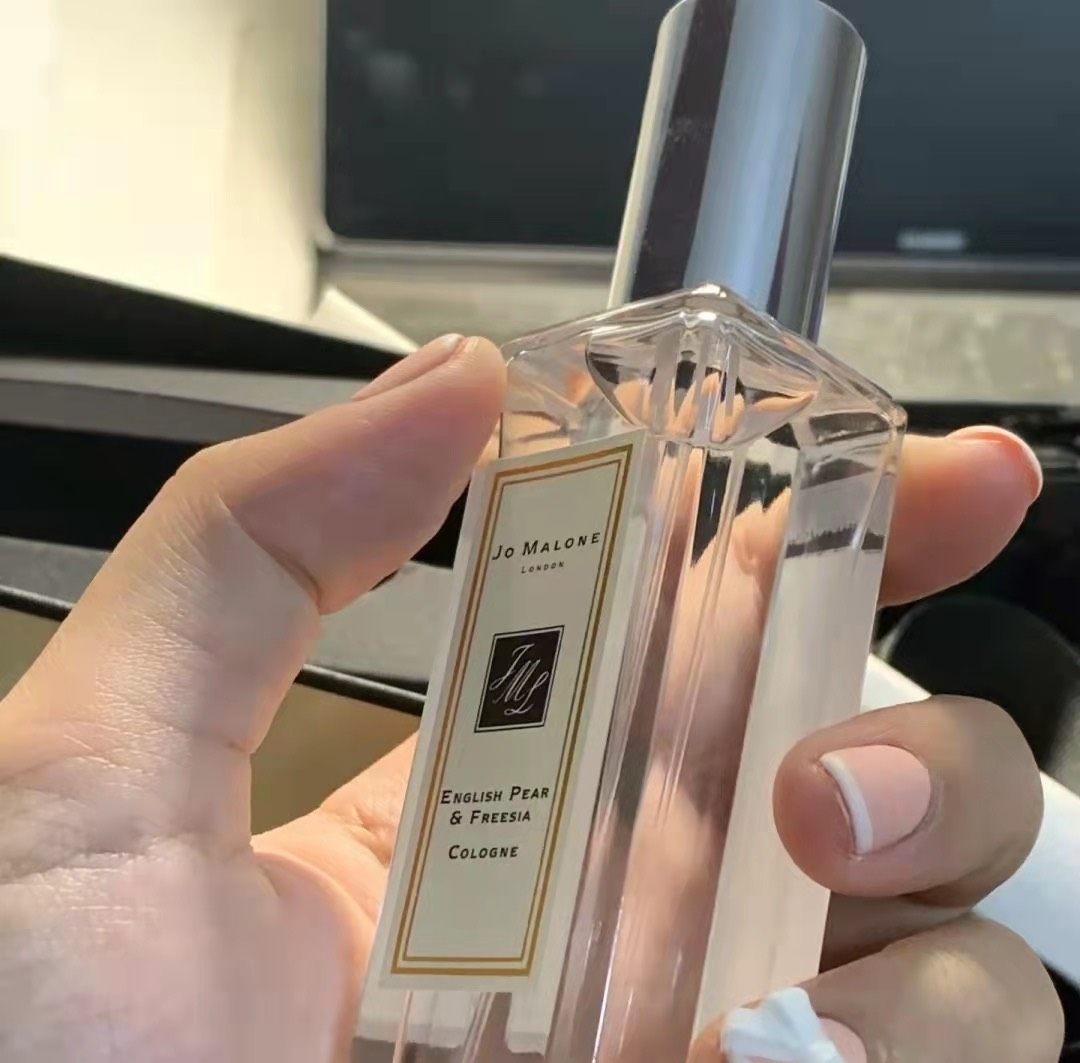 ⭕️据说他家最火爆的是蓝风铃哦！属于但花香型的，香味比较清新
