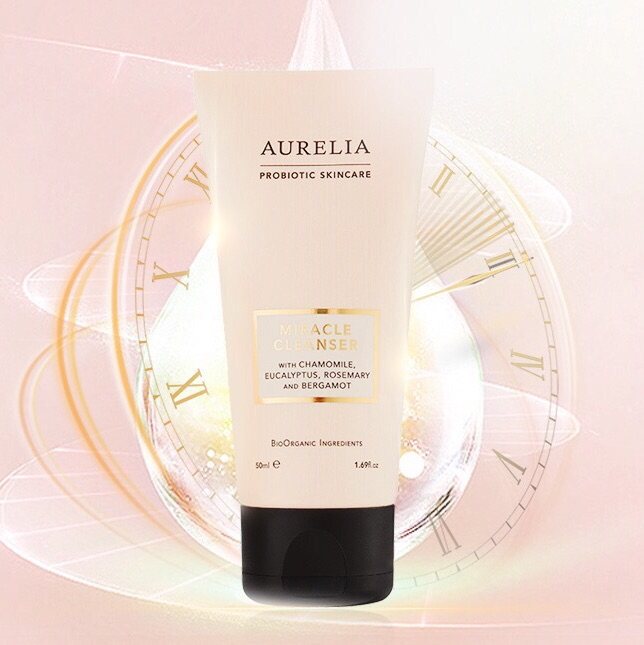 姐妹们都知道益生菌可以吃的平衡肠道菌群，但是可以直接涂抹的益