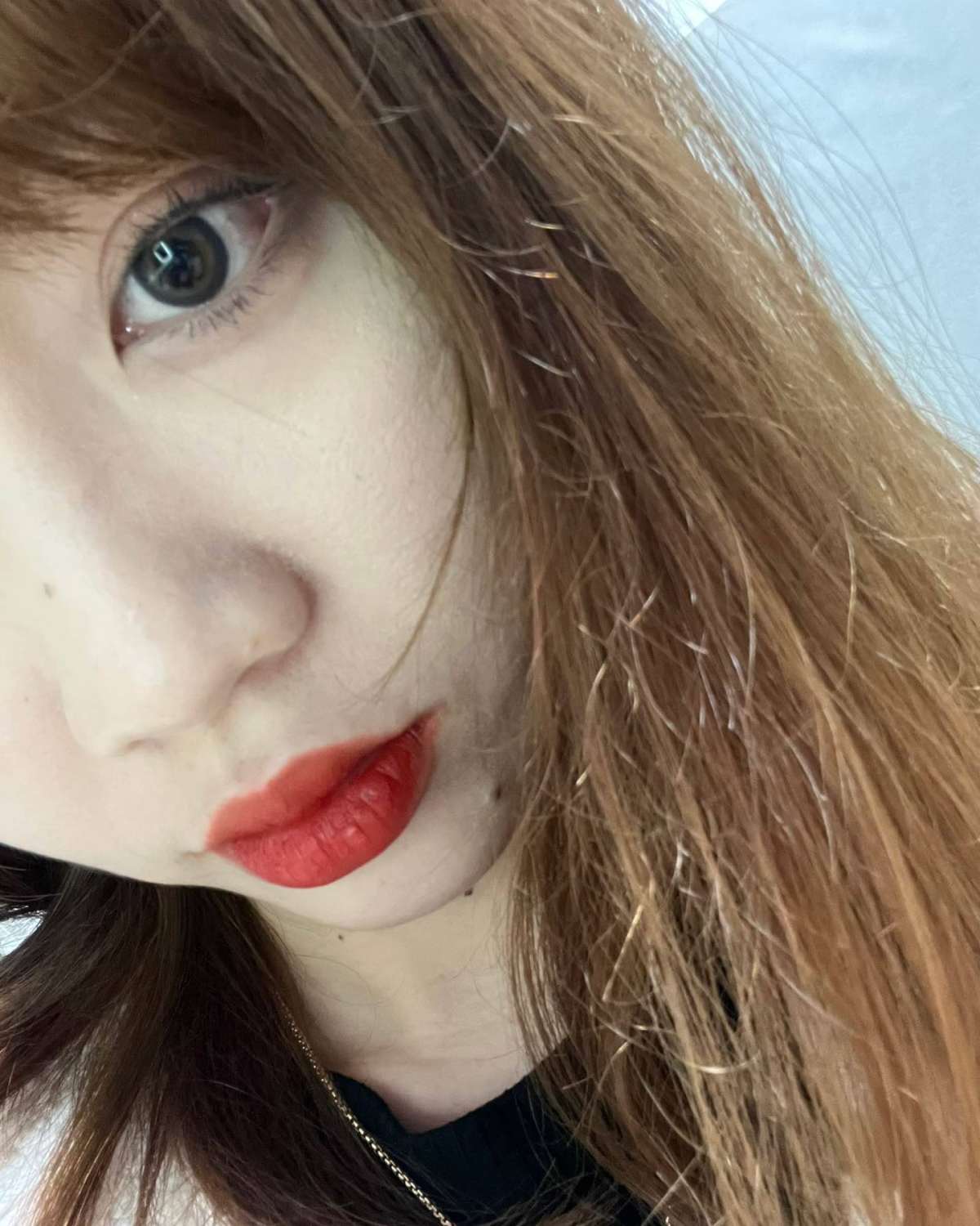 今年情人节男票送的🎁，不得不说，405番茄红真的很绝啊啊啊