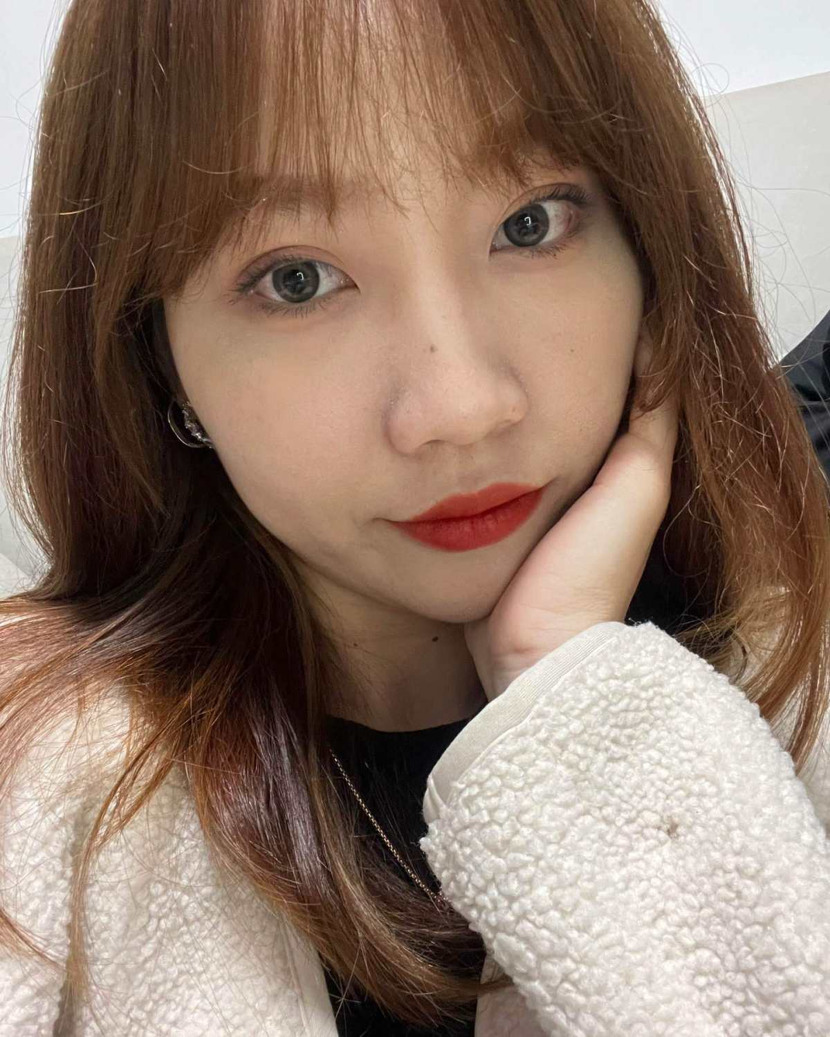 今年情人节男票送的🎁，不得不说，405番茄红真的很绝啊啊啊