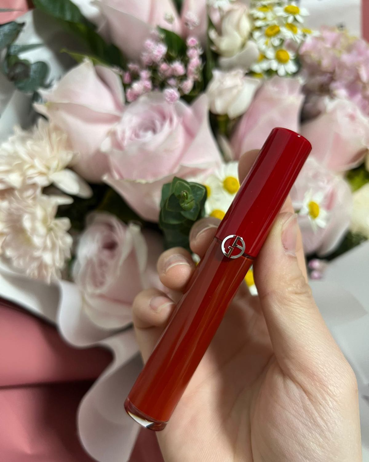 今年情人节男票送的🎁，不得不说，405番茄红真的很绝啊啊啊