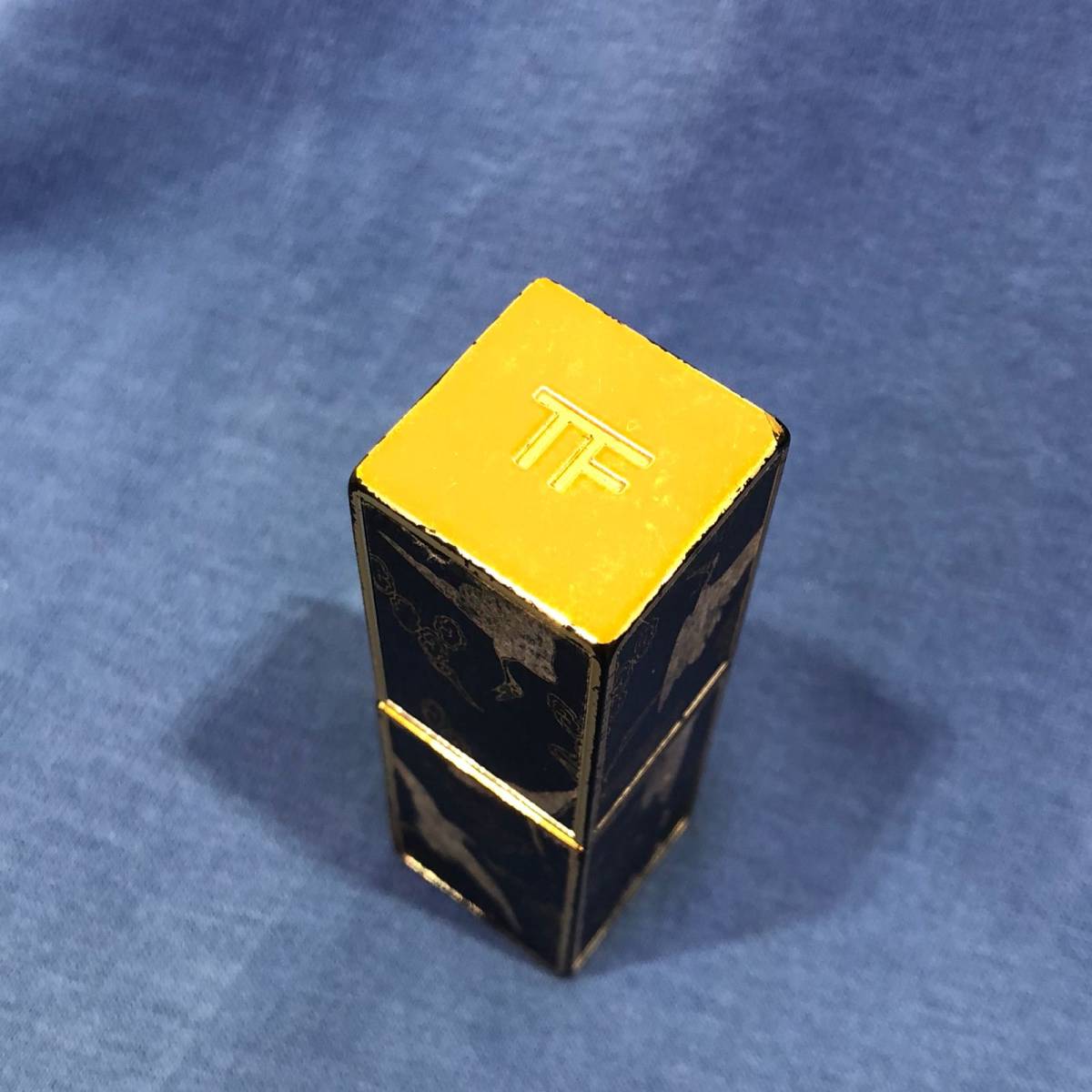 TF家的💄估计人手一只😂这只黑管16# scarlet 