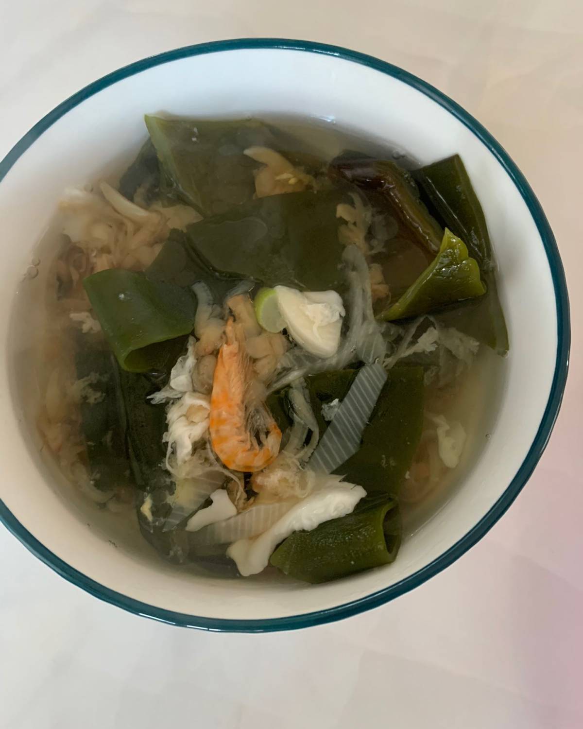 今天早餐有认真准备，没有测过热量。自觉还算是低热量的干豆腐卷