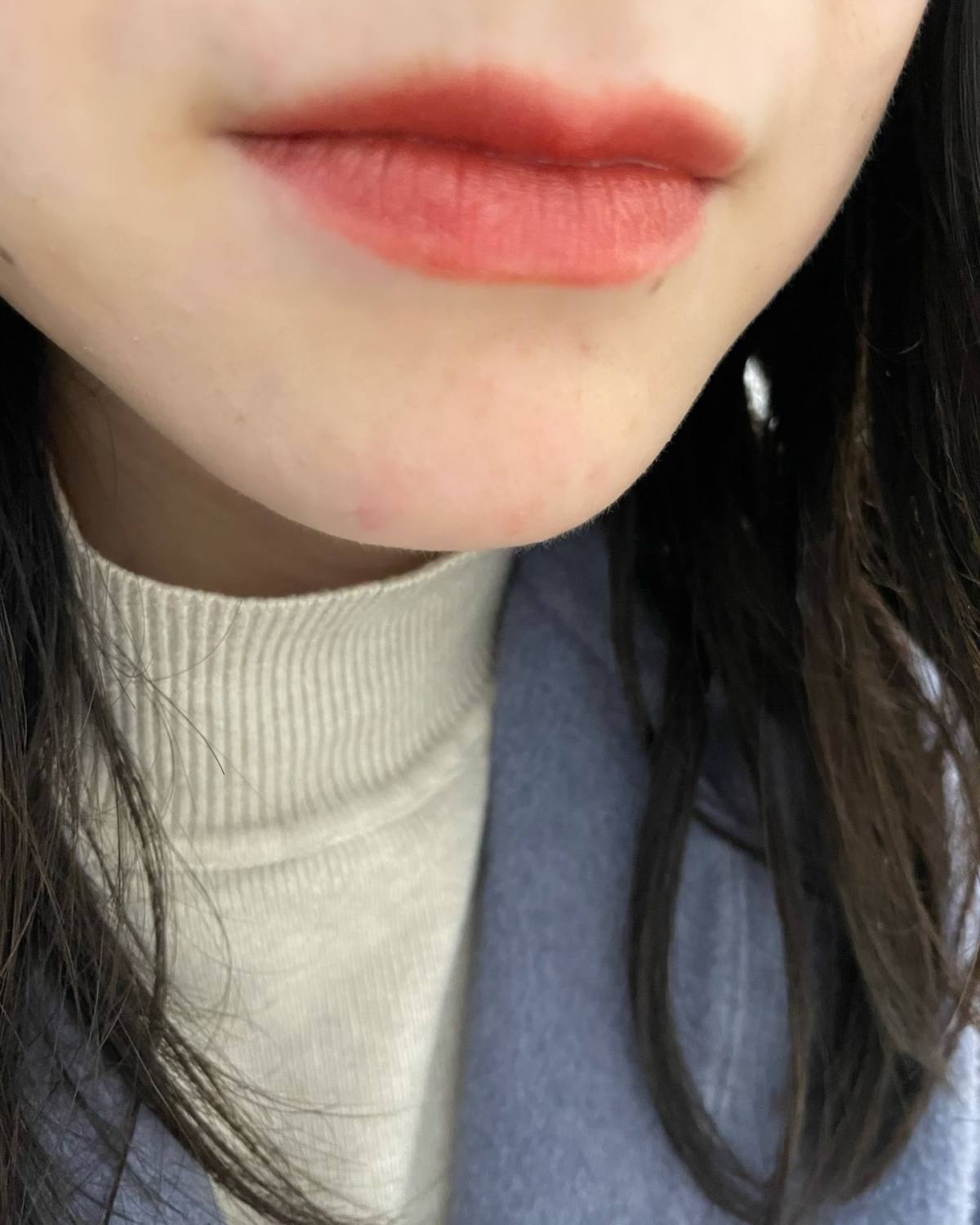 🌻露华浓的口红可谓是便宜大碗又好用的代名词了，我这根色号是