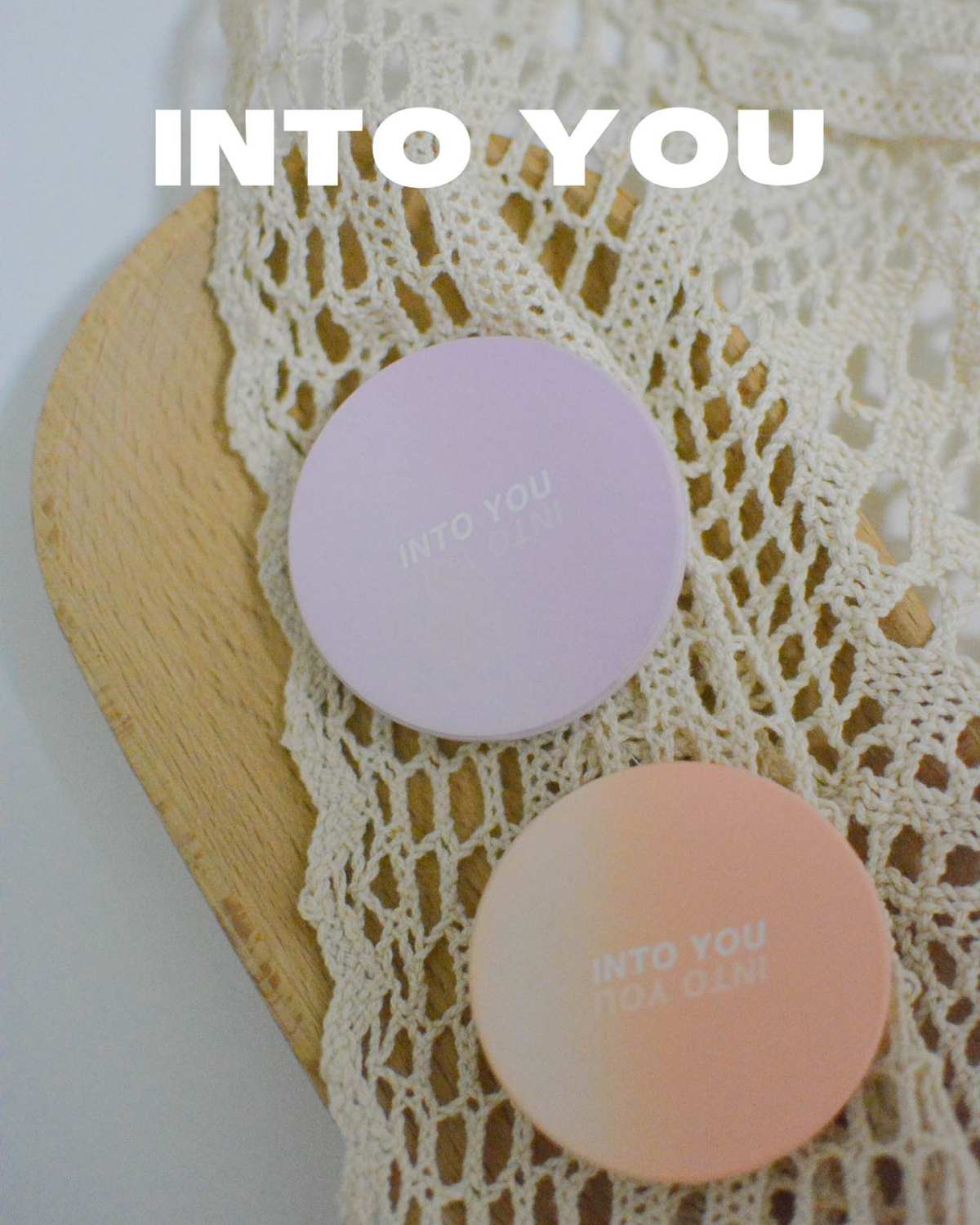 INTO YOU家唇泥最近很火 盲买试了试腮红 太喜欢了已经