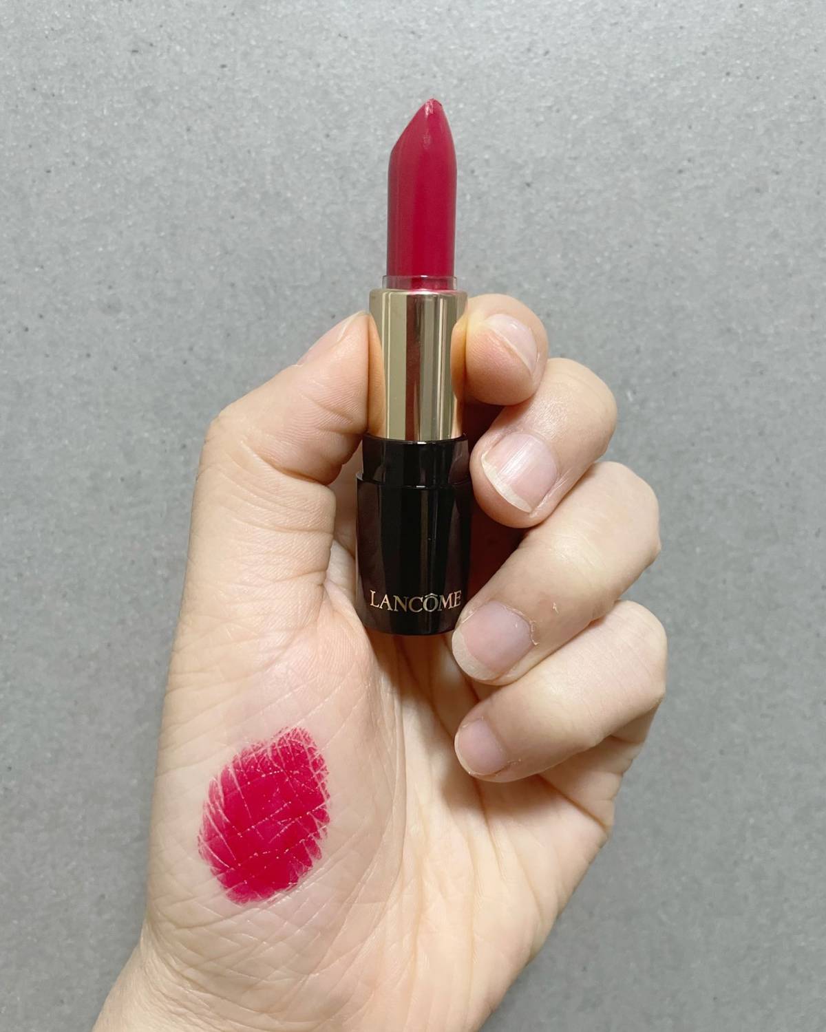 🌈兰蔻132应该是兰蔻家的一款冷门色，好多妹子都没听过。我