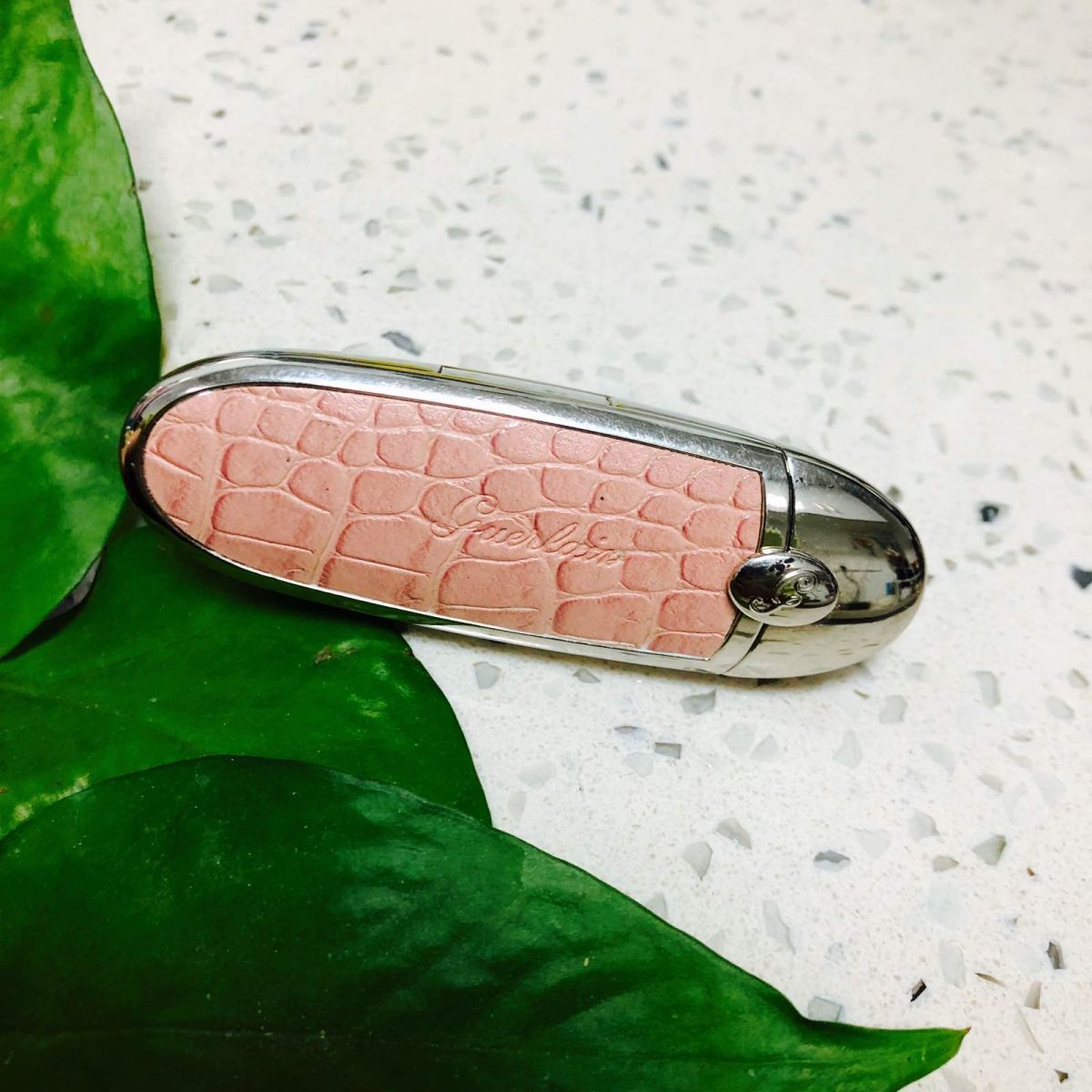 太喜欢娇兰这只臻彩宝石N27色！绝对黄皮亲妈！颜色太美太友好