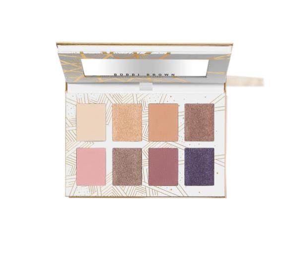 一直想入手一盘Bobbi Brown的眼影盘，奈何价格太贵 