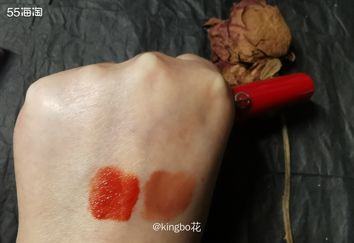🔴烂番茄界的鼻祖，适合秋冬的阿玛尼405唇釉，丝绒质地很高