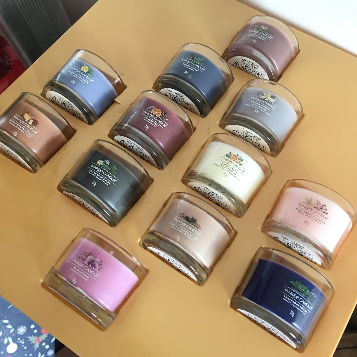 Hello，今天我又来分享一款珍藏的冷门小众香薰蜡烛~ 产品