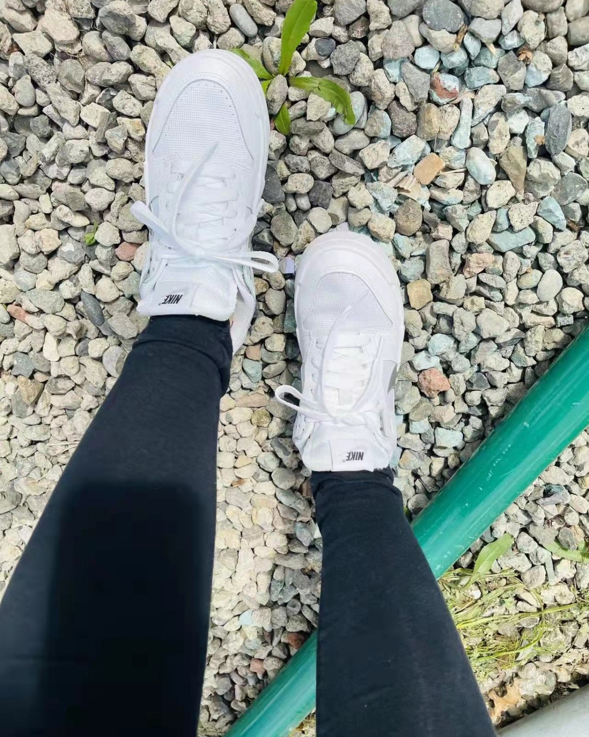 最近新入手的一双耐克鞋，走的168美中转运杂货线，包*  3