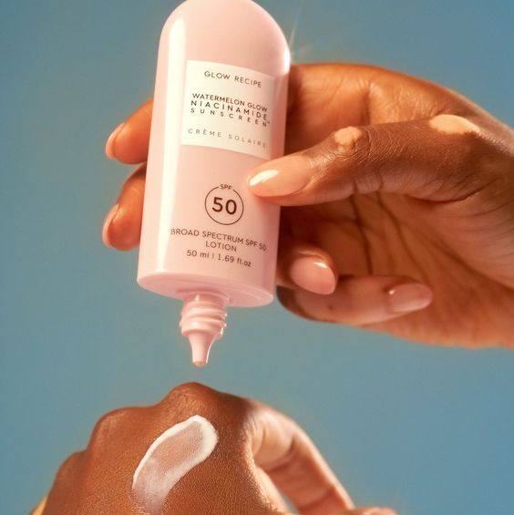 💝品牌：Glow Recipe 西瓜发光烟酰胺霜 SPF 