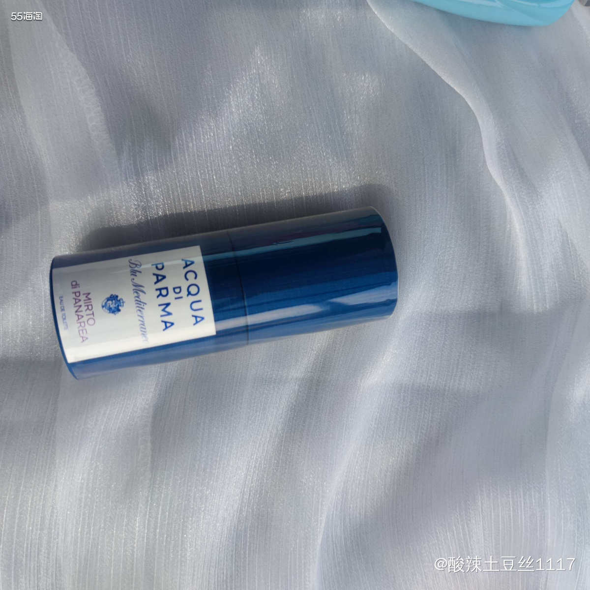 真的是典型香水爱好者，家里收集了好多Q香，对香水总是有一种喜