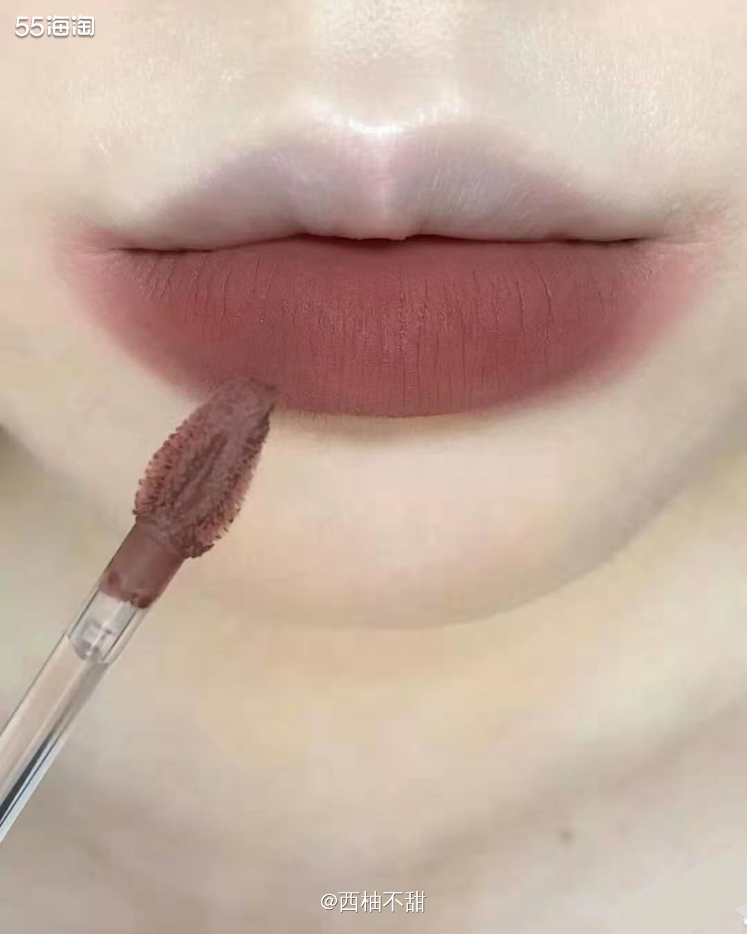 ✨上一篇介绍了花知晓马戏团系列的细管口红，这一篇就来介绍一下