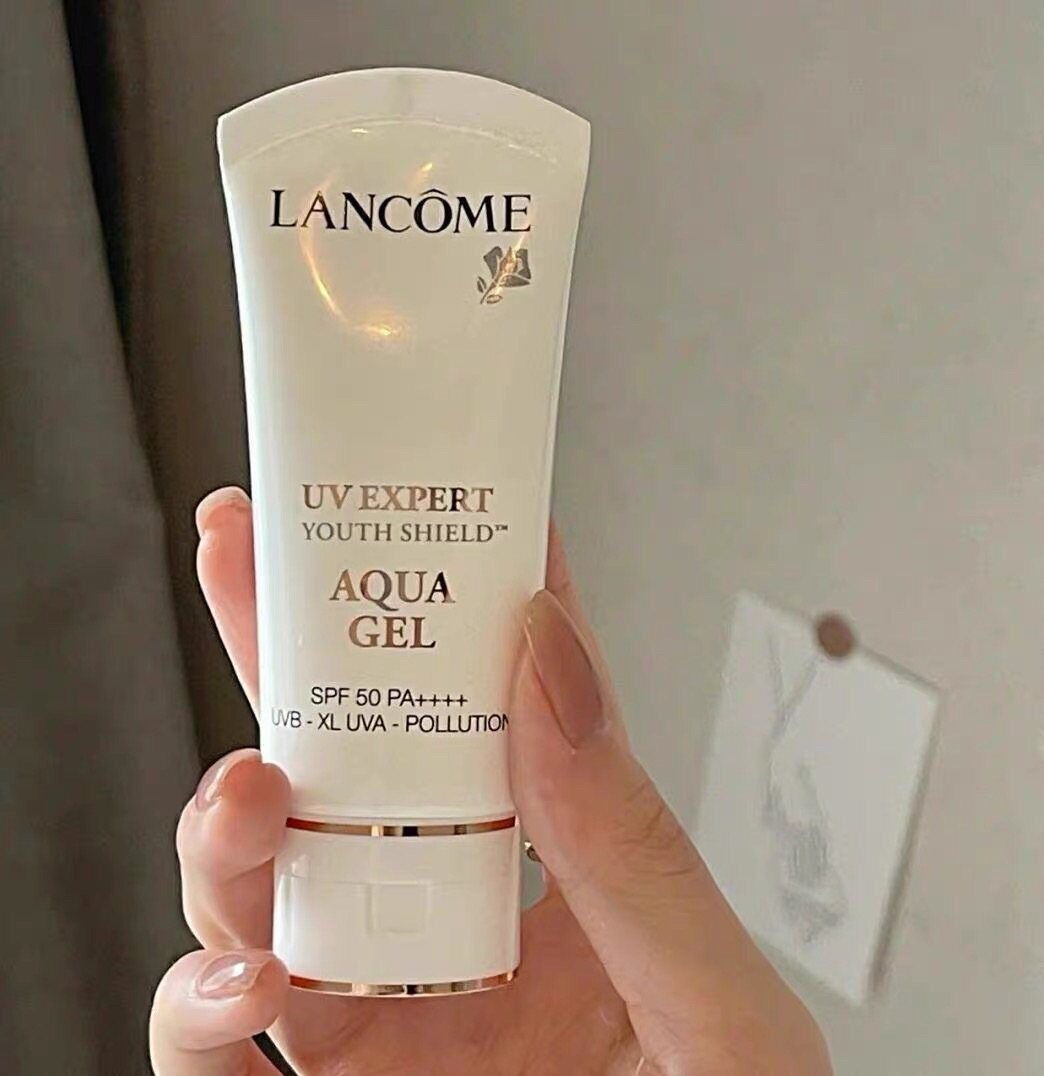 🔷断货王：兰蔻小白管SPF50隔离霜 🔷可以购买的网站：