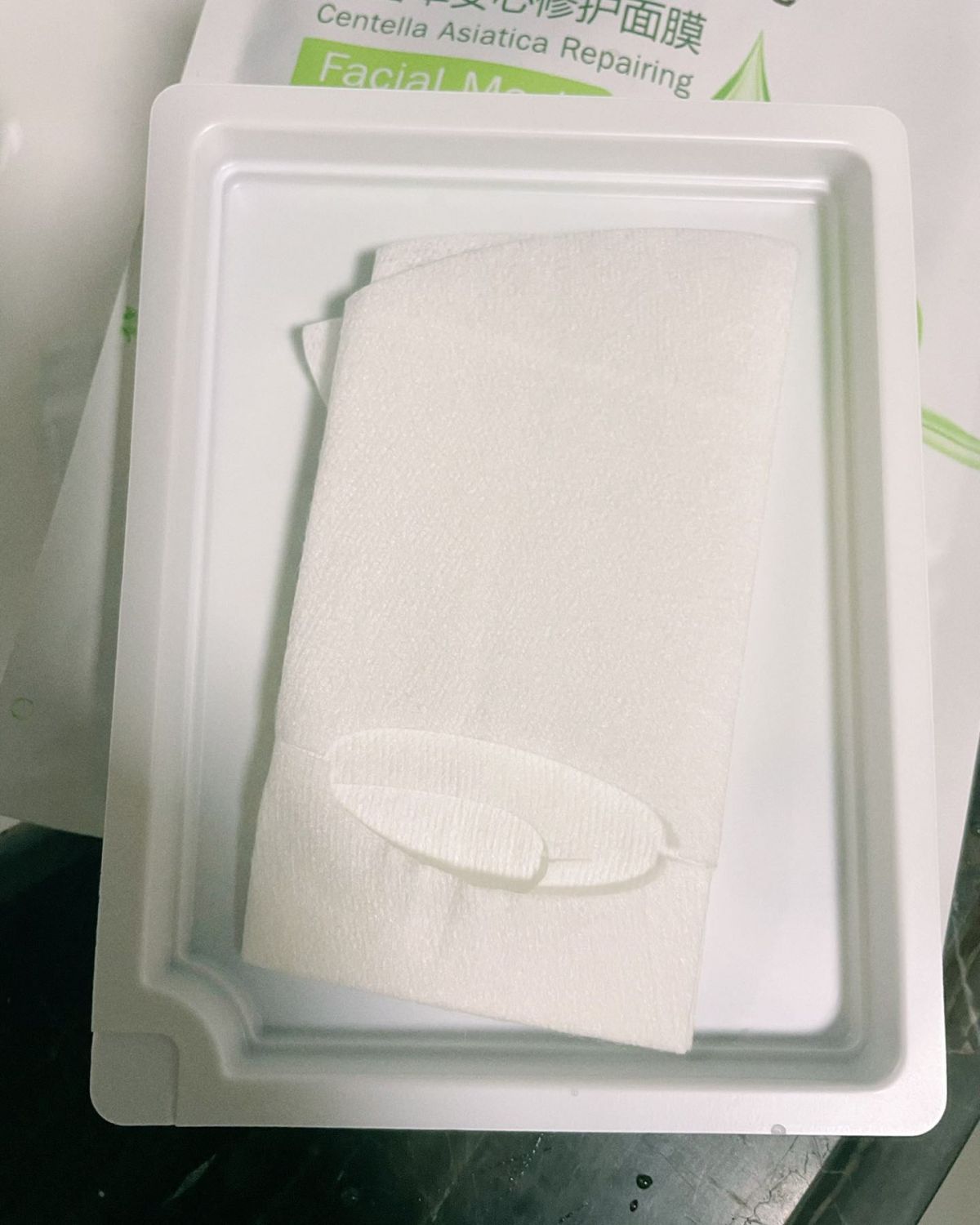 🌈面膜打卡第三天，晒晒玉泽积雪草安心修复面膜。这款面膜与无