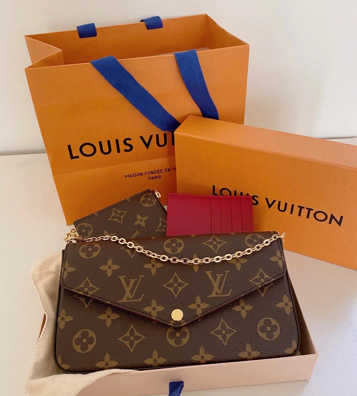 ✨Louis Vuitton Pochette Felici