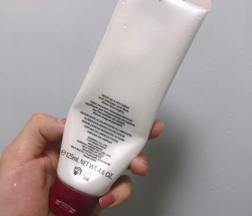 🦙资生堂红腰子洗面奶，容量很大的好用洗面奶  ♦️资生堂家