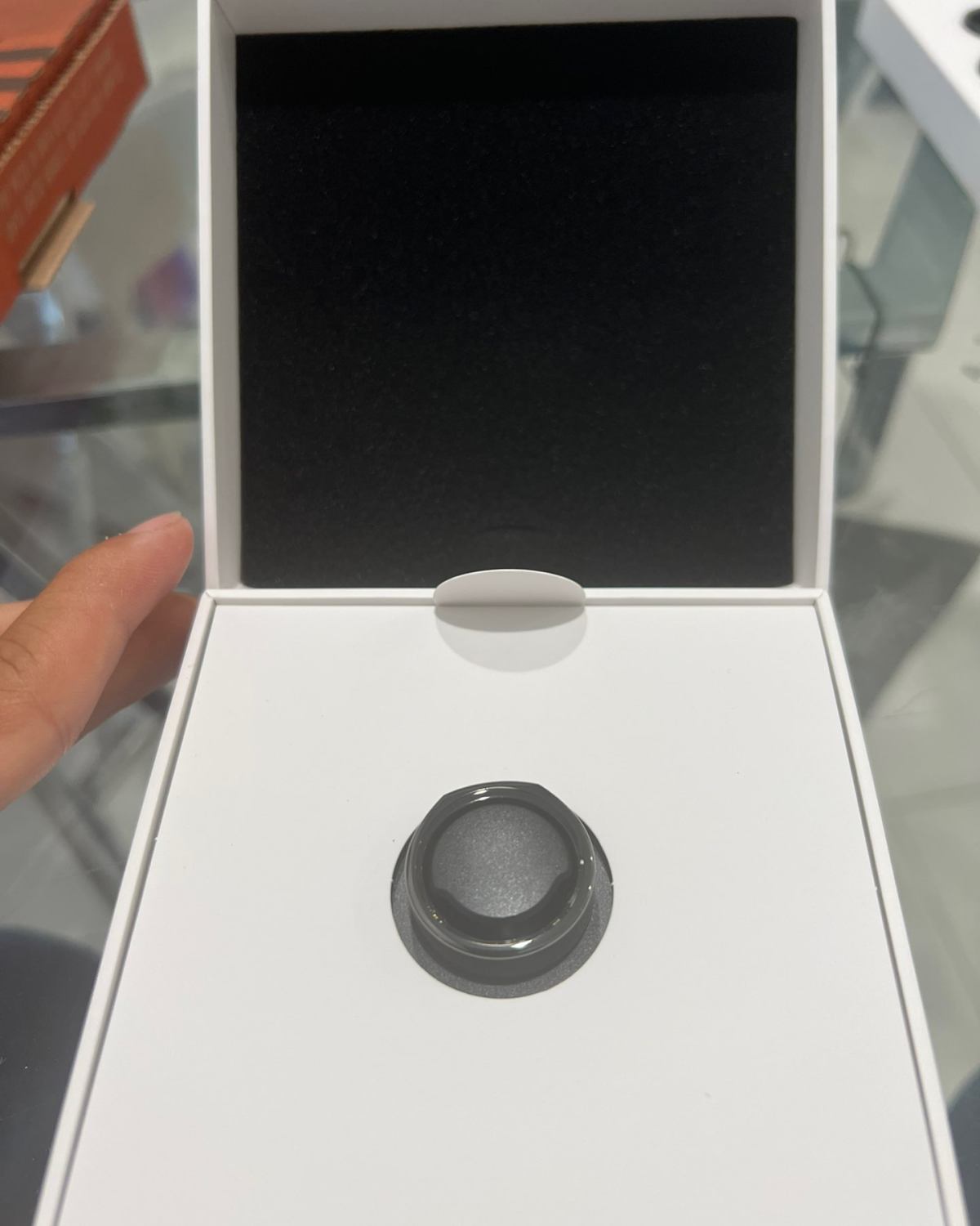 总在想弄个什么睡眠监测+活动监测的设备，虽然有了apple 