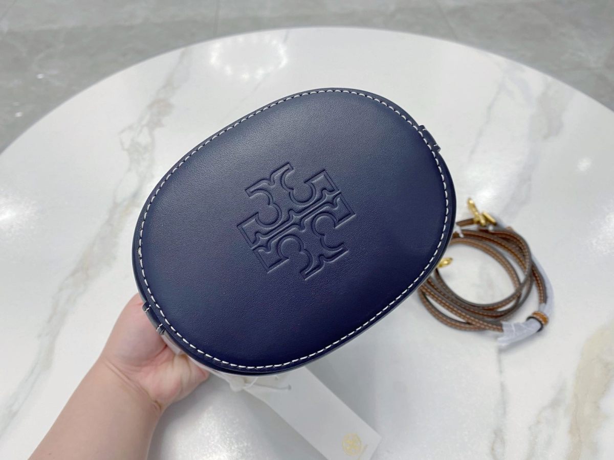 🌟前段时间Tory Burch美国官网有7折活动，棕色老花