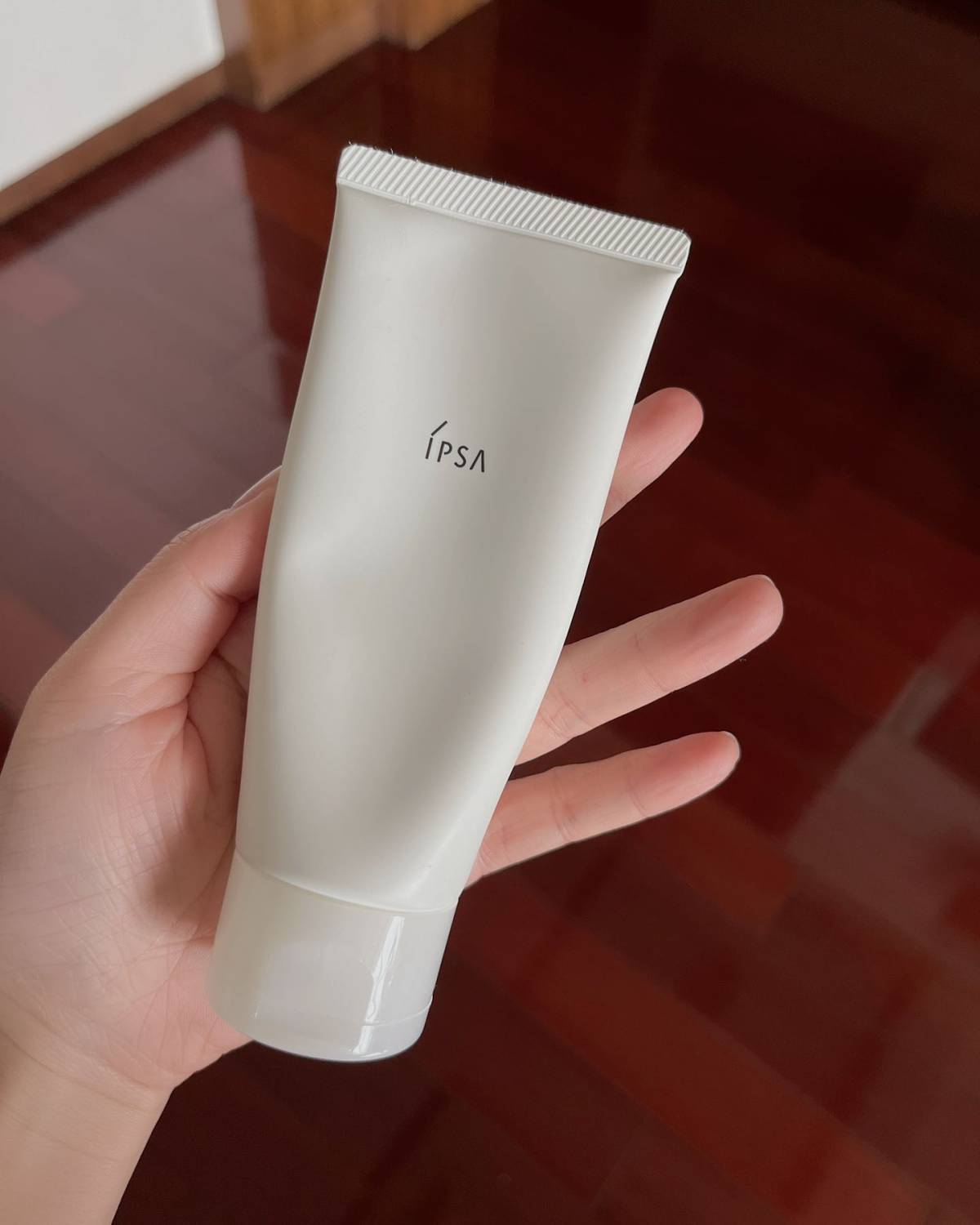 干皮的我对它是真爱💗， 特别是一到换季的时候， 每次上妆鼻